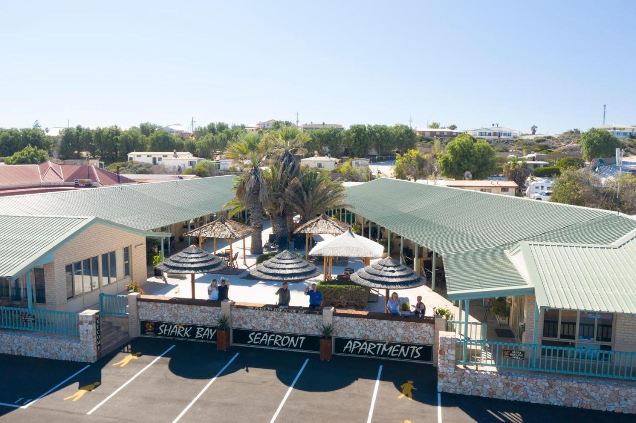 Shark Bay Seafront Apartments Denham Exterior photo